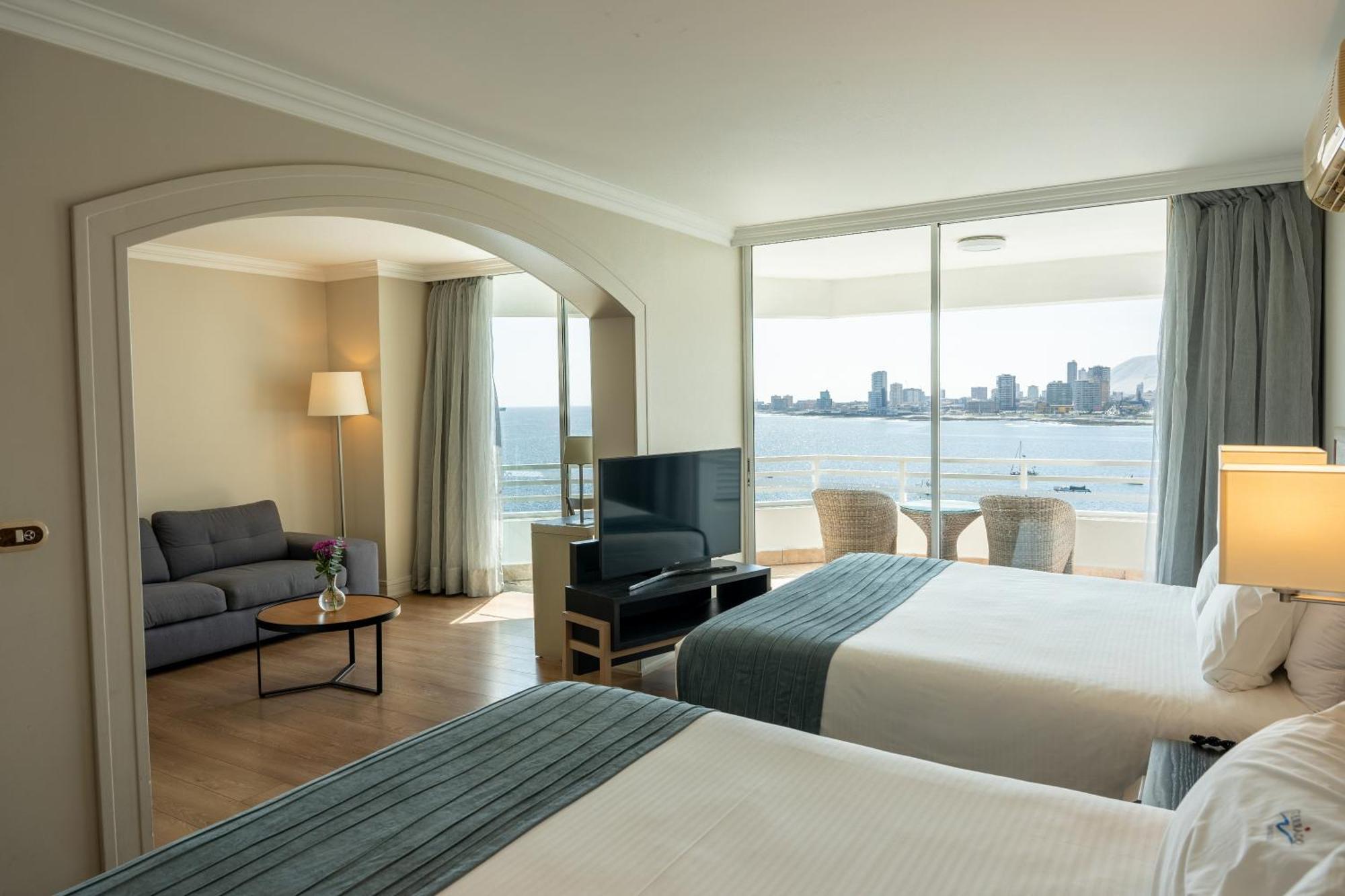 Terrado Suites อิกิเก ภายนอก รูปภาพ